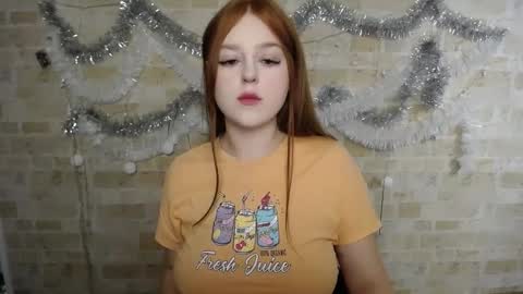 Snapshot of prettyvalerii_ chatting on January 2025 11:05:02 PM Valeri online show from January 2025 11:05:02 PM