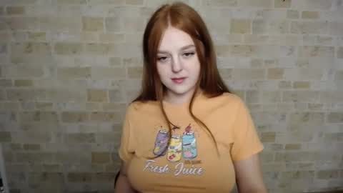 Snapshot of prettyvalerii_ chatting on January 2025 11:04:01 PM Valeri online show from January 2025 11:04:01 PM