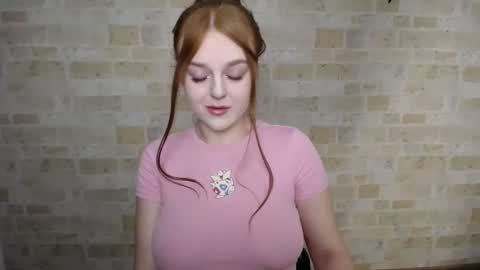 Snapshot of prettyvalerii_ chatting on February 2025 09:48:01 PM Valeri online show from February 2025 09:48:01 PM