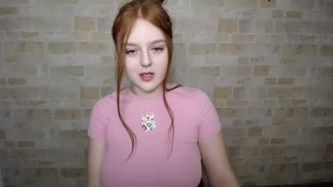 Snapshot of prettyvalerii_ chatting on February 2025 05:15:01 PM Valeri online show from February 2025 05:15:01 PM