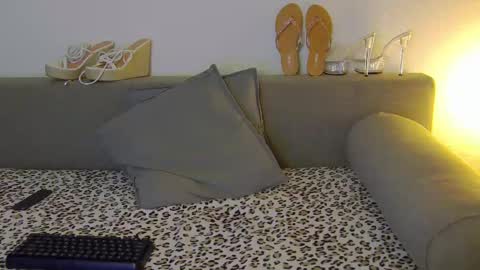 prettyvanessa online show from March 2025 12:58:02 PM