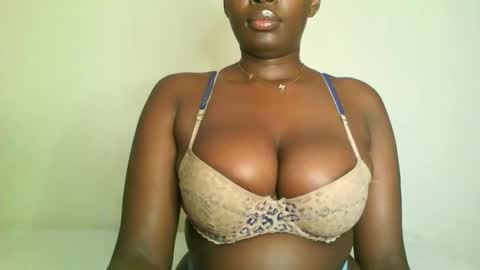 prettyvishy online show from April 2026 05:08:02 AM