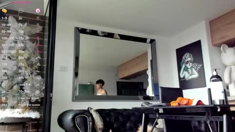 Snapshot of pretur_crubaa chatting on December 2025 01:15:01 PM PRETUR online show from December 2025 01:15:01 PM