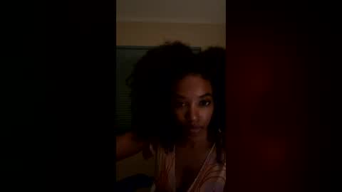 Snapshot of primrose22 chatting on July 2026 05:27:02 AM primrose22 online show from July 2026 05:27:02 AM
