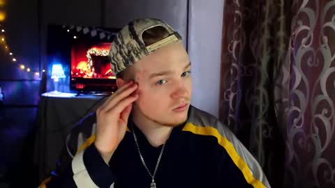 Snapshot of princ4real chatting on February 2025 09:17:02 AM prince online show from February 2025 09:17:02 AM