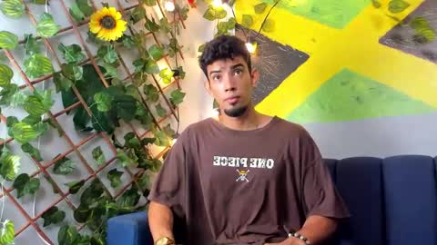 Snapshot of prince_arthur77 chatting on October 2025 01:18:01 PM prince_arthur77 online show from October 2025 01:18:01 PM