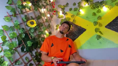 Snapshot of prince_arthur77 chatting on October 2025 02:07:01 PM prince_arthur77 online show from October 2025 02:07:01 PM