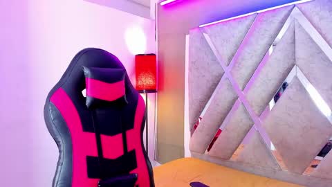 Snapshot of prince_arthur77 chatting on November 2025 03:12:01 PM prince_arthur77 online show from November 2025 03:12:01 PM