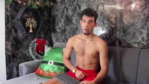 Snapshot of prince_arthur77 chatting on November 2025 02:50:01 PM prince_arthur77 online show from November 2025 02:50:01 PM