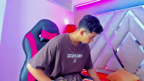 Snapshot of prince_arthur77 chatting on November 2025 01:34:01 PM prince_arthur77 online show from November 2025 01:34:01 PM