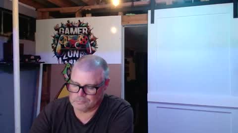 Snapshot of princepeircing chatting on May 2026 05:14:01 AM Princepiercing online show from May 2026 05:14:01 AM