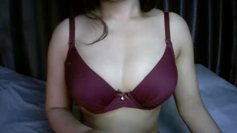   princess   online show from December 2025 03:01:02 AM