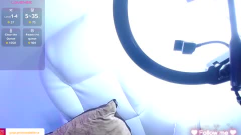 princess helena  online show from February 2026 01:43:02 AM