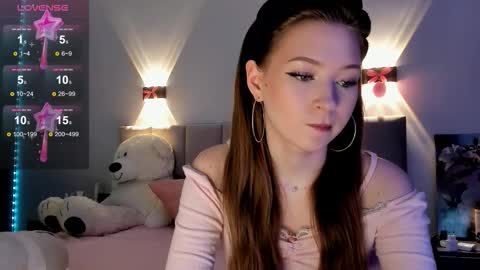 Princess Diana online show from September 2025 07:15:01 PM