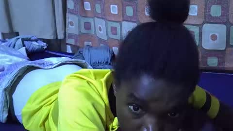 princess_scovia online show from October 2025 02:41:02 AM