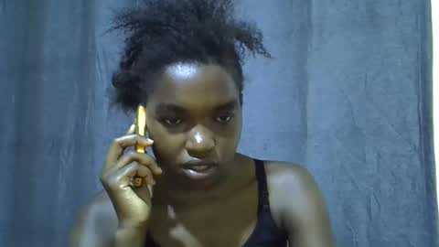 princess_scovia online show from November 2025 06:41:02 PM