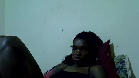 Snapshot of princess_scovia chatting on June 2026 05:28:02 PM princess_scovia online show from June 2026 05:28:02 PM