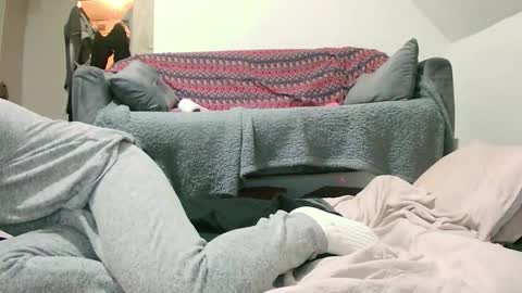 KCGREY online show from November 2025 10:36:02 PM