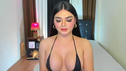 PrincessDONT FORGET TO FOLLOW ME online show from May 2026 02:33:01 PM