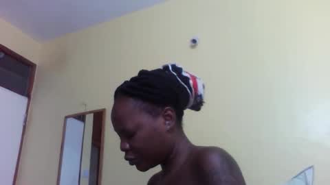 phelly online show from October 2025 04:05:01 AM