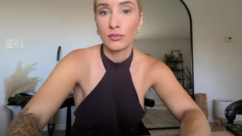 Presleys69 online show from July 2026 07:24:01 PM
