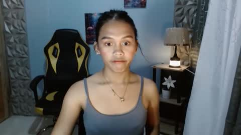 princessrynn online show from November 2025 05:00:02 PM