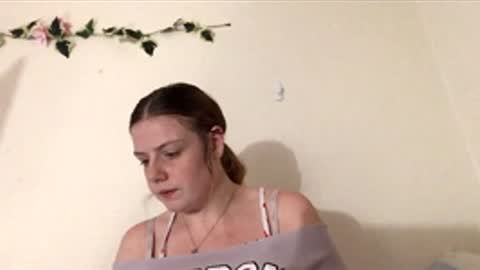 princesssnowflk84 online show from May 2026 08:15:02 PM