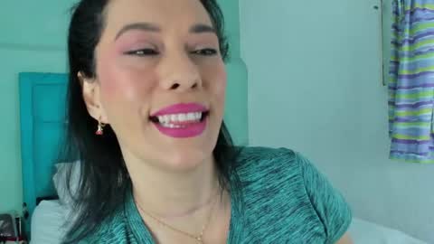 Snapshot of priscilasmiith25 chatting on May 2026 02:29:01 AM PriscilaSmiith online show from May 2026 02:29:01 AM