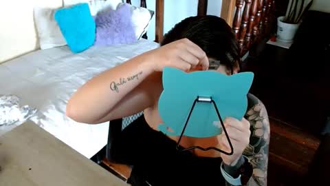 Snapshot of prismm_ chatting on October 2025 07:24:01 PM prismm_ online show from October 2025 07:24:01 PM