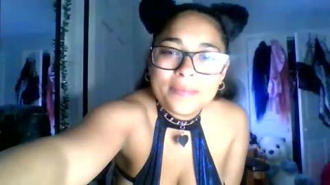 prissyymissyy online show from October 2025 08:55:02 PM