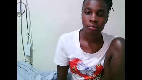 pritty_amber online show from March 2026 01:39:02 AM