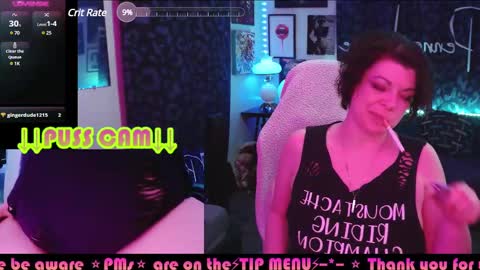 Snapshot of privatepenny213 chatting on December 2024 05:04:02 AM PenneyLayne online show from December 2024 05:04:02 AM