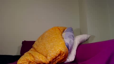 privenightz online show from March 2026 07:17:02 PM