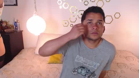 Adris  Juan online show from September 2025 01:55:02 AM