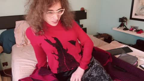 prxscillia_tx online show from January 2025 02:02:01 PM