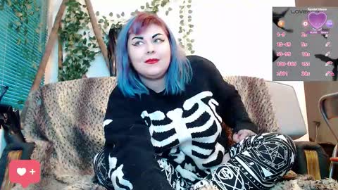 Snapshot of psychobitch69 chatting on October 2025 03:10:02 PM OlivePsy online show from October 2025 03:10:02 PM