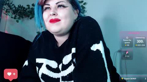 Snapshot of psychobitch69 chatting on December 2025 09:45:02 PM OlivePsy online show from December 2025 09:45:02 PM