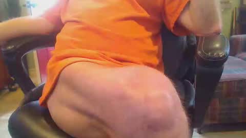 Snapshot of pulltoy1 chatting on January 2026 04:21:02 PM pulltoy1 online show from January 2026 04:21:02 PM