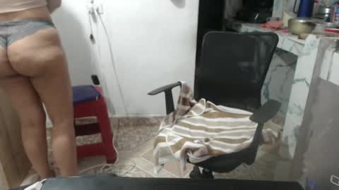 Snapshot of pummpummm chatting on December 2025 11:58:02 AM pummpummm online show from December 2025 11:58:02 AM