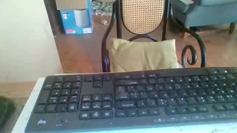 pup_y online show from September 2025 08:25:01 AM