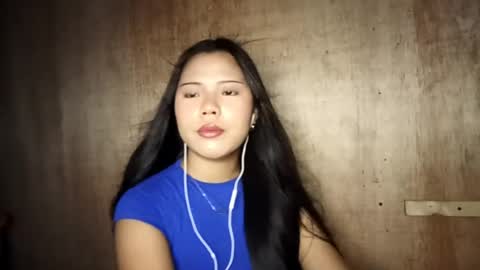 Livia online show from June 2026 06:52:01 AM