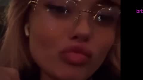 Snapshot of purebeautie chatting on November 2025 01:00:02 PM Katty online show from November 2025 01:00:02 PM