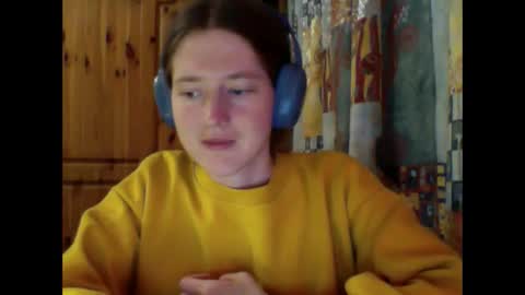 purple_cat55 online show from September 2025 06:20:01 PM