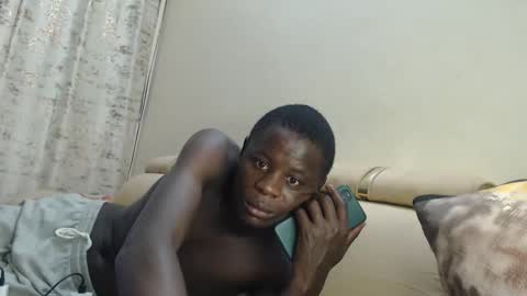 purple_hearts online show from October 2025 02:23:02 AM