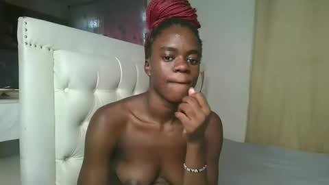 purple_honey1 online show from April 2026 03:49:02 AM