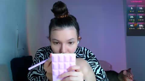 Carolyn online show from February 2026 08:12:01 PM