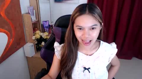 Snapshot of pussiswet_xx chatting on June 2026 12:49:01 PM jessy online show from June 2026 12:49:01 PM