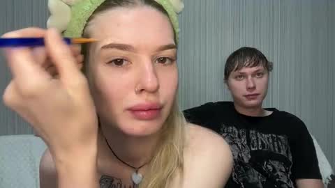 Snapshot of pussymoneywet chatting on November 2025 08:18:01 PM Lina online show from November 2025 08:18:01 PM