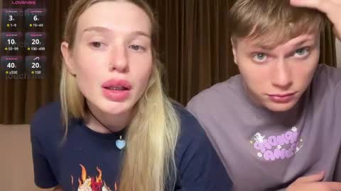 Lina online show from April 2026 07:48:01 PM