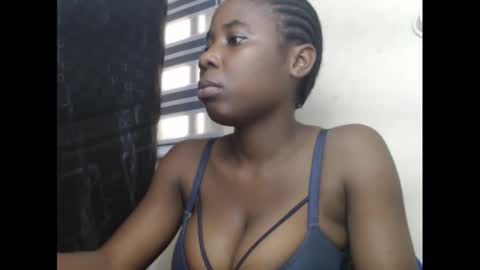 Snapshot of pussyxcockx chatting on February 2025 07:24:02 AM pussyxcockx online show from February 2025 07:24:02 AM